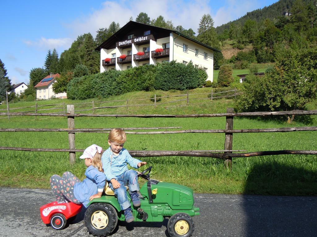 Pension Geissler-Reicher Oberwoelz Stadt Exterior foto